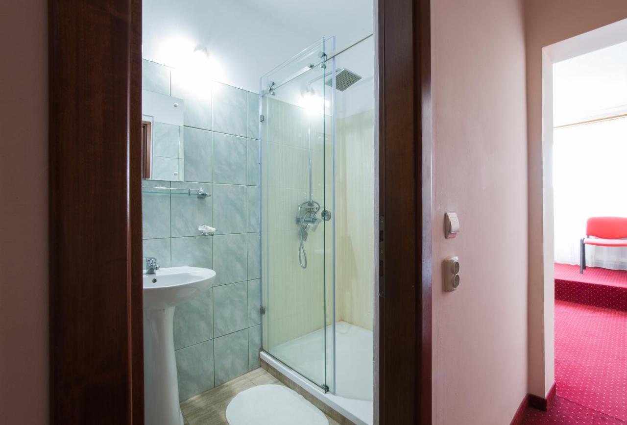Dumbrava Sibiului Hotel Ngoại thất bức ảnh